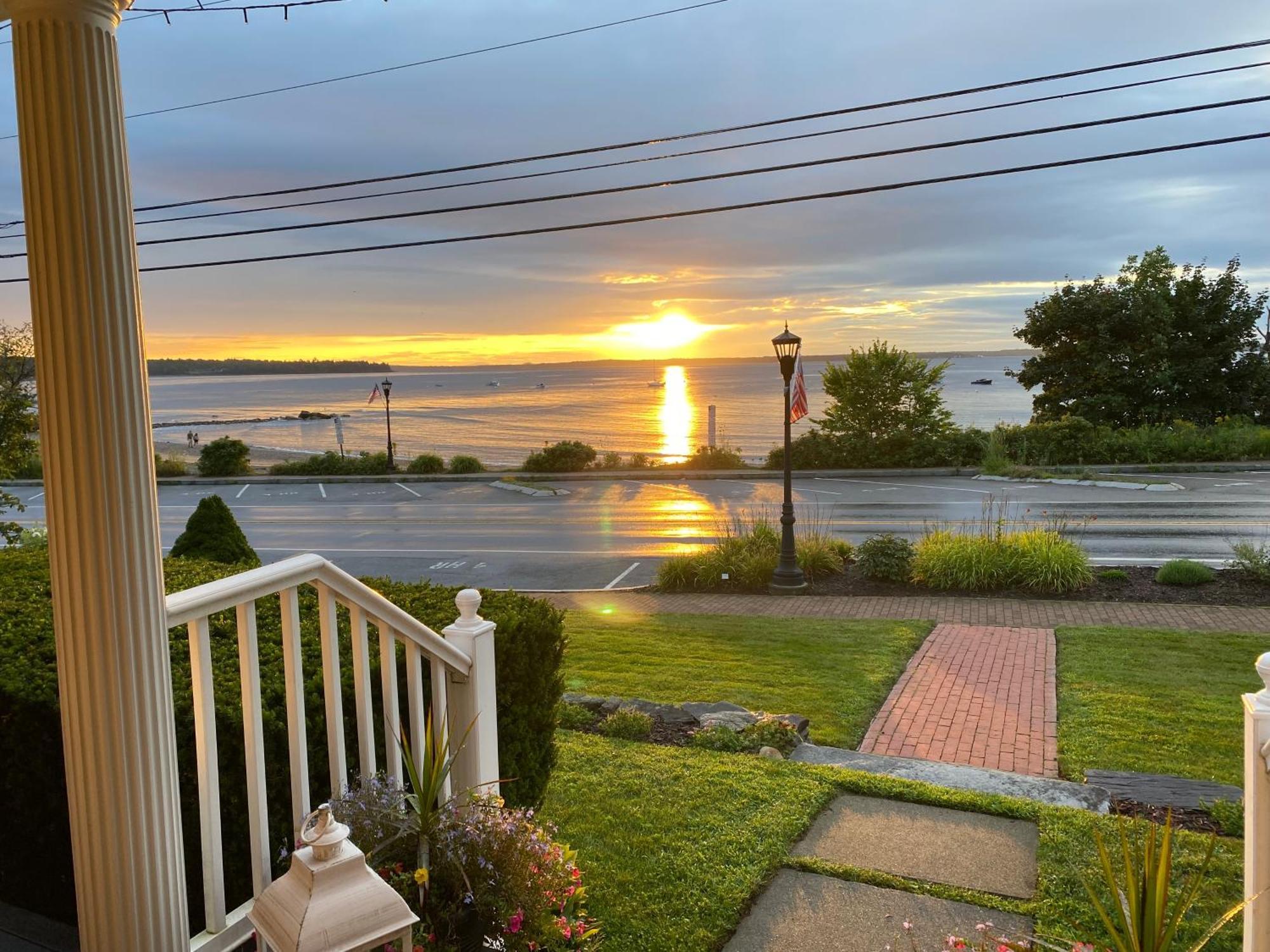 Spouter Inn Bed & Breakfast Lincolnville Bagian luar foto