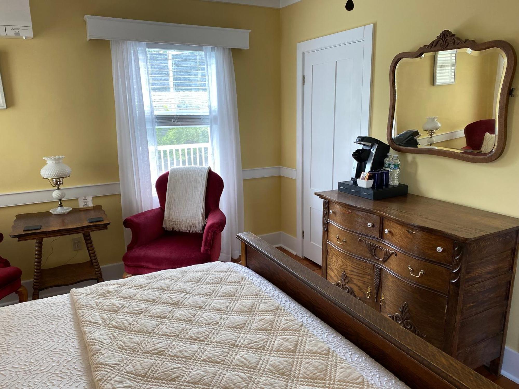 Spouter Inn Bed & Breakfast Lincolnville Bagian luar foto
